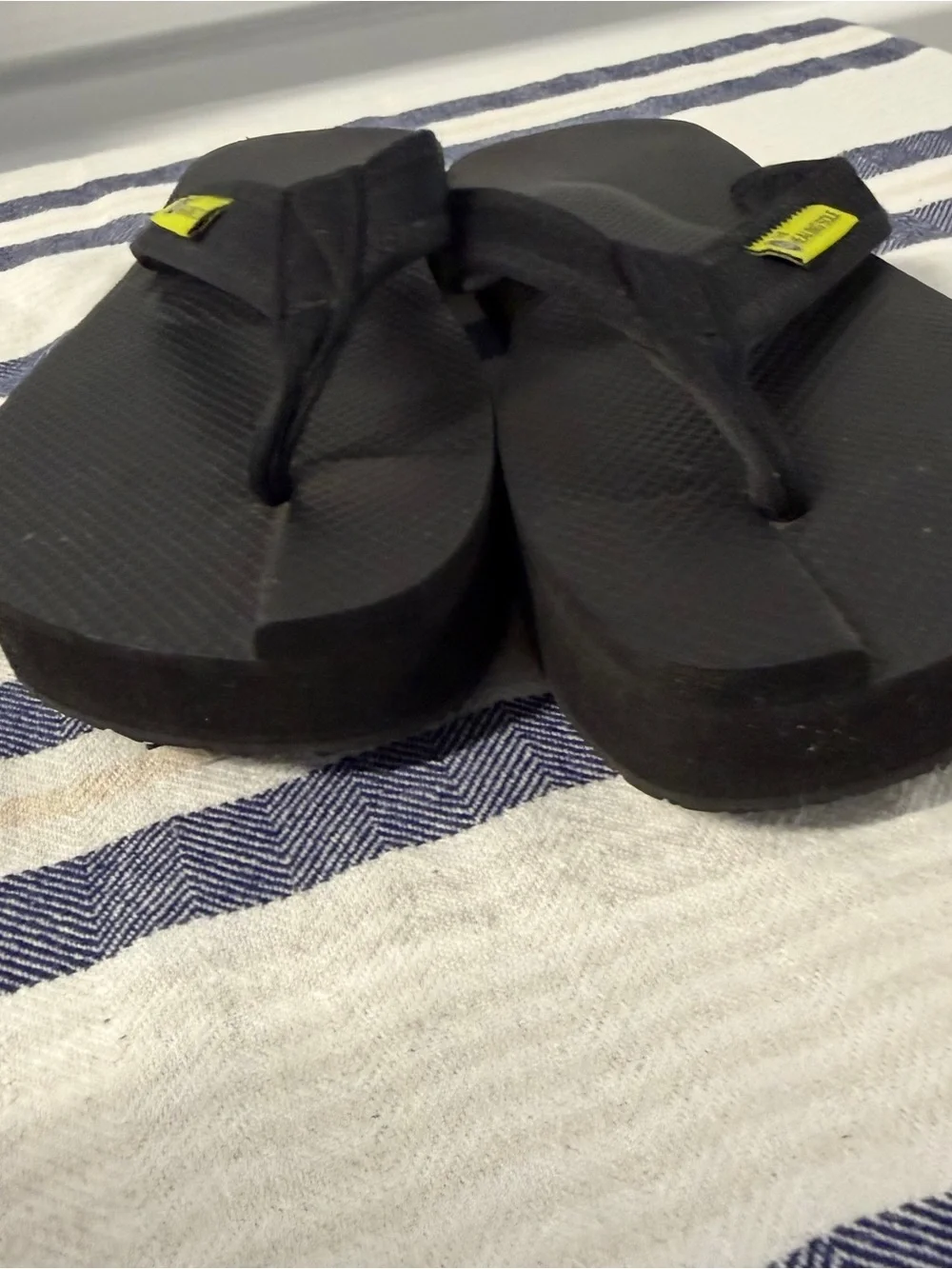 The Healing Sole Black Comfort Flip Flops Orthotic Sandals Women’s 9